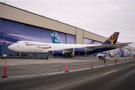 boeing 747-8 news|Boeing delivers last 747, saying goodbye to 'Queen of the Skies'.
